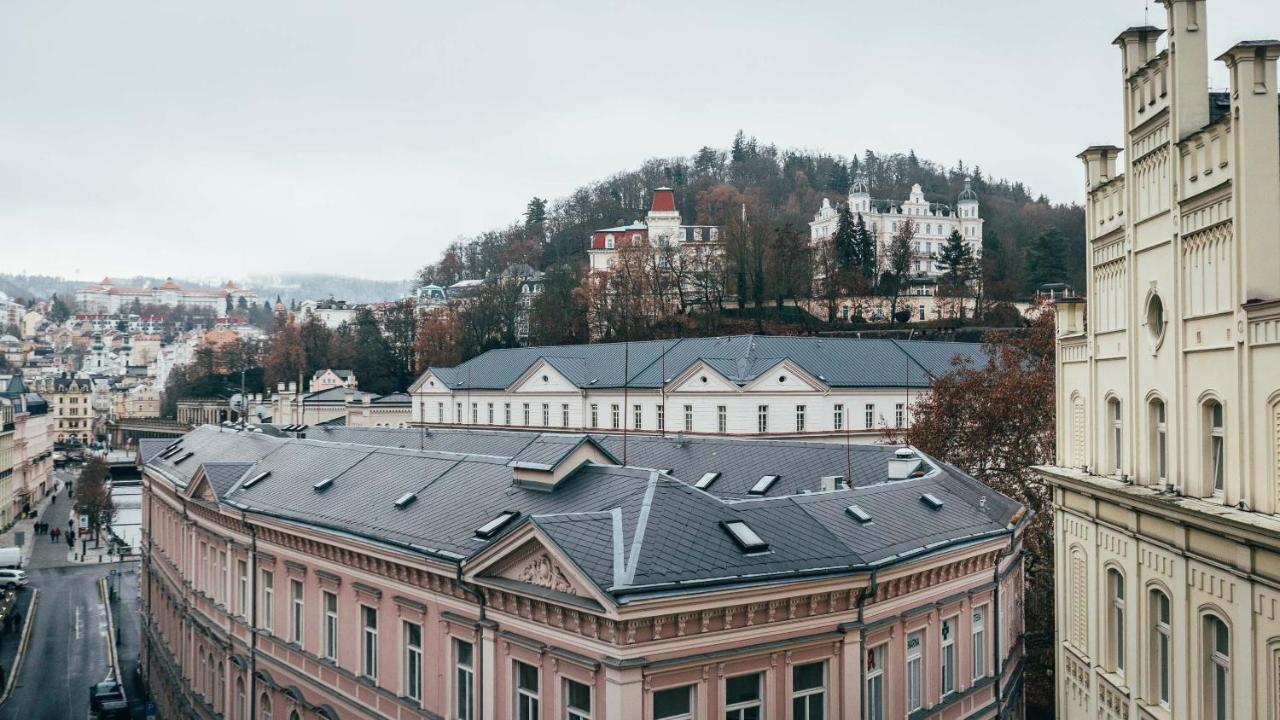 Star Hotel Karlsbad Buitenkant foto